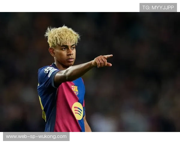 亚马尔 vs 法蒂:新生代边锋成长轨迹与战术适配对比 亚马尔 vs 法蒂:新生代边锋成长轨迹与战术适配对比