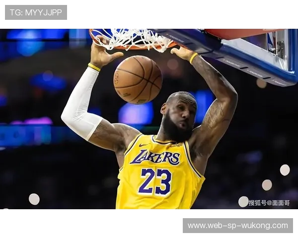 勒布朗·詹姆斯挡拆吸引防守拉开空间 提升队友三分命中率