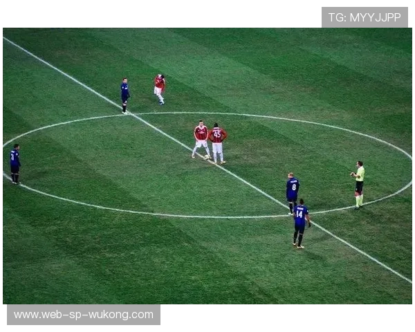 中圈开球规则：位置要求、重新触球与是否能直接得分